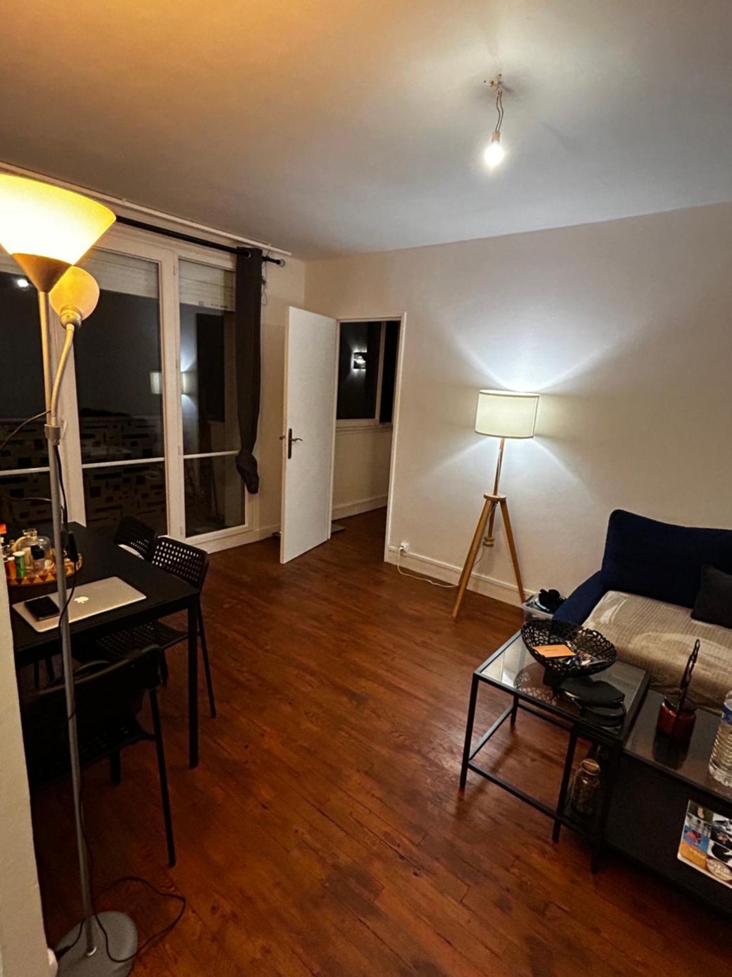 Appartement Meuble Tres Bien Situe Булонь-Бийанкур Экстерьер фото
